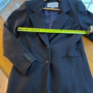 Veronica Beard Dickie blazer